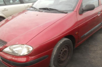 Traverse superieure RENAULT MEGANE 1
