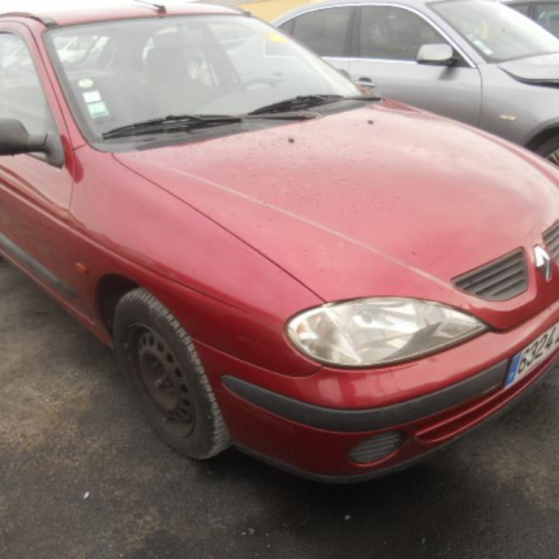 Traverse superieure RENAULT MEGANE 1 Photo n°3