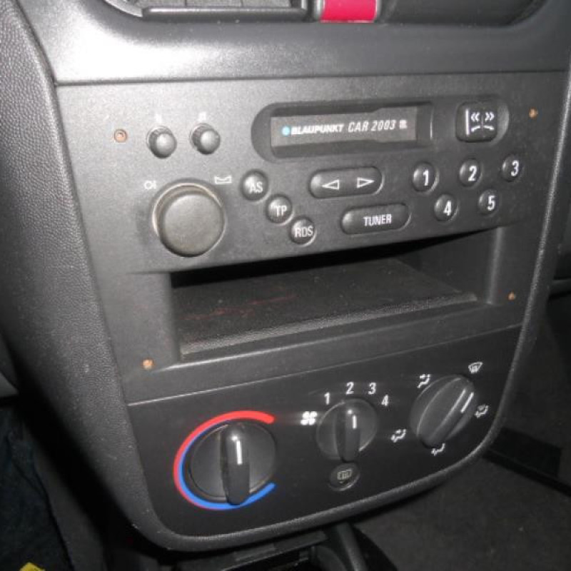 Renfort pare choc arriere (traverse) OPEL CORSA C Photo n°9