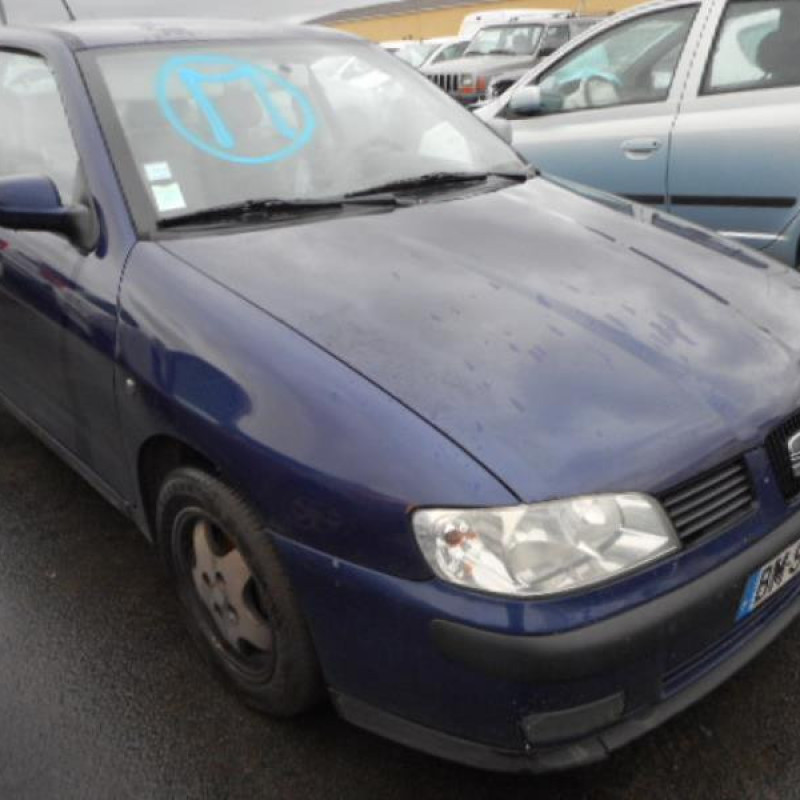 Malle/Hayon arriere SEAT CORDOBA 1 Photo n°4