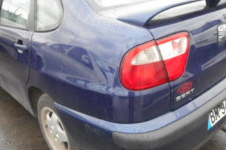 Malle/Hayon arriere SEAT CORDOBA 1