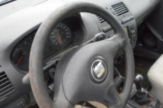 Malle/Hayon arriere SEAT CORDOBA 1