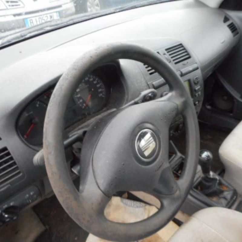 Malle/Hayon arriere SEAT CORDOBA 1 Photo n°7