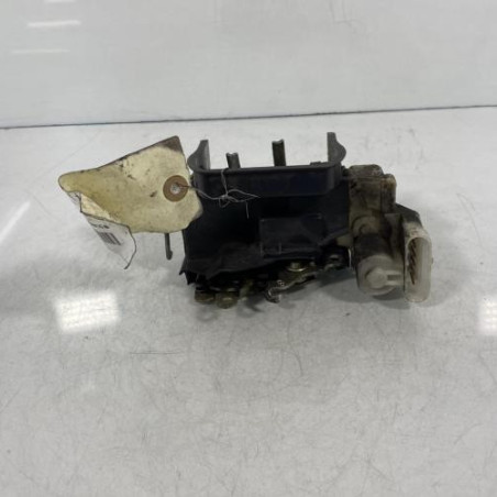 Serrure avant gauche FIAT PUNTO 1