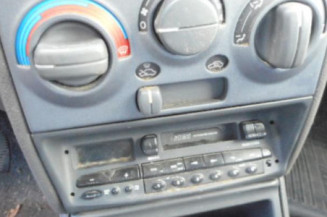 Leve vitre electrique avant droit FIAT PUNTO 1