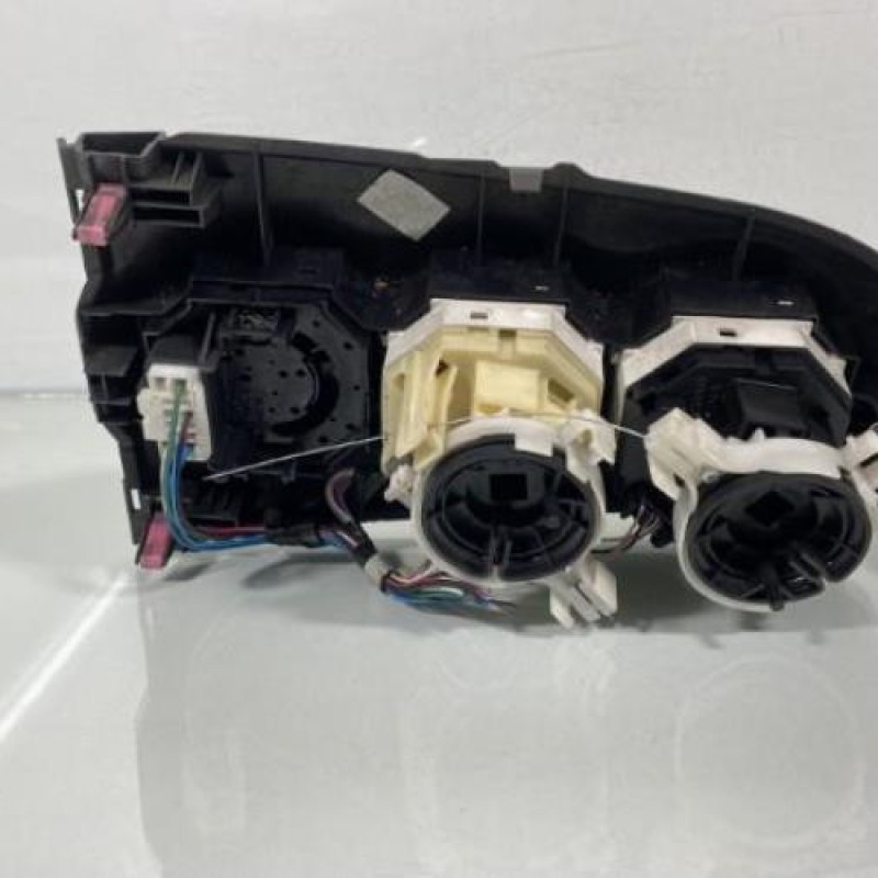 Commande chauffage TOYOTA YARIS 2 Photo n°2