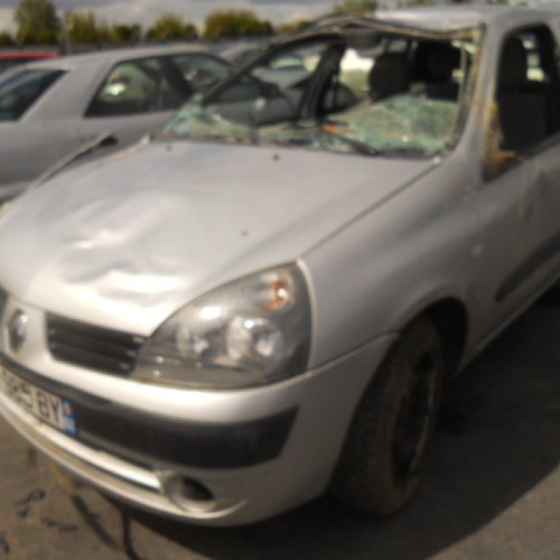 Compresseur clim RENAULT CLIO 2 Photo n°3