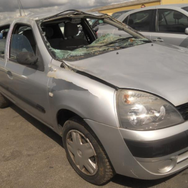 Compresseur clim RENAULT CLIO 2 Photo n°4