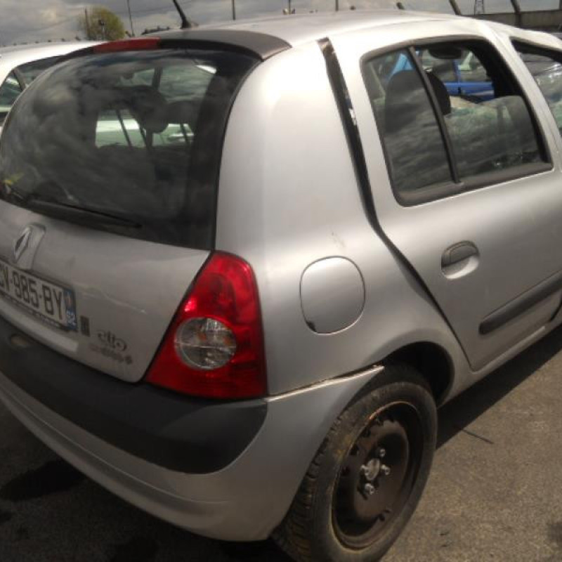 Compresseur clim RENAULT CLIO 2 Photo n°5