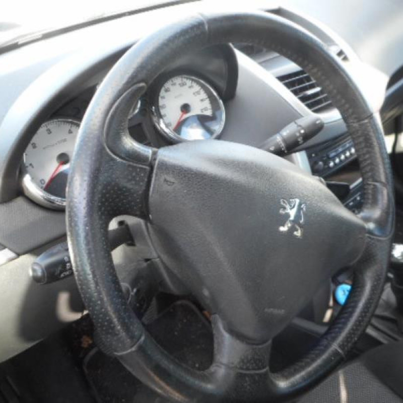 Bras essuie glace arriere PEUGEOT 207 Photo n°6