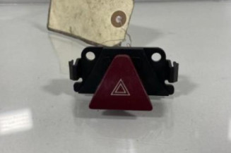 Bouton de warning PEUGEOT 307 Photo n°1