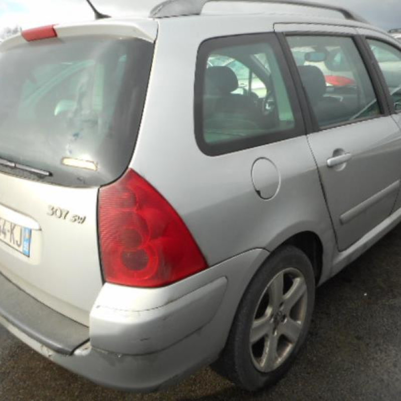 Bouton de warning PEUGEOT 307 Photo n°6