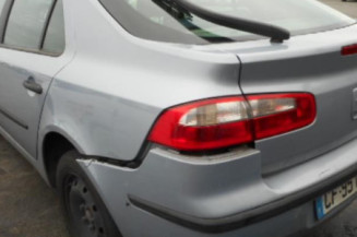 Aile avant droit RENAULT LAGUNA 2