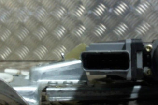 Leve vitre electrique arriere droit PEUGEOT 307 Photo n°1