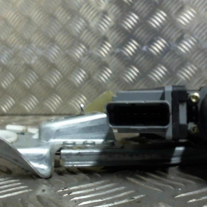 Leve vitre electrique arriere droit PEUGEOT 307 Photo n°1