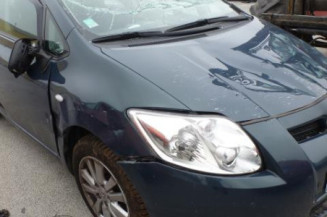 Serrure avant droit TOYOTA AURIS 1