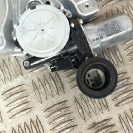 Leve vitre electrique arriere droit TOYOTA AURIS 1