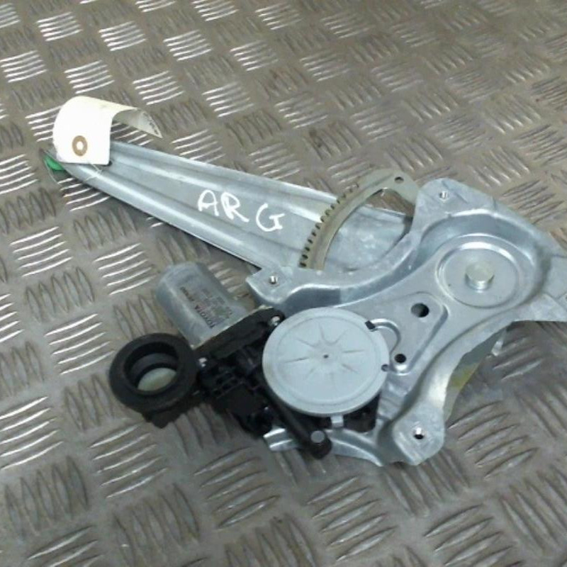 Leve vitre electrique arriere gauche TOYOTA AURIS 1 Photo n°1