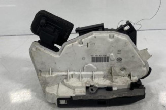 Serrure avant droit VOLKSWAGEN POLO 5