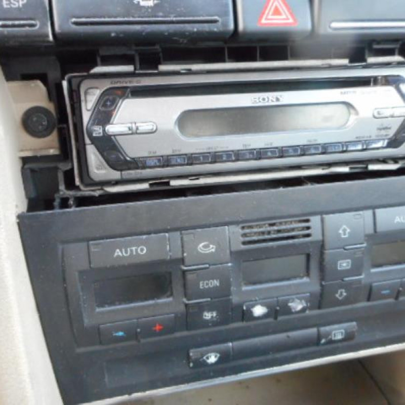 Porte arriere gauche AUDI A4 2 Photo n°9
