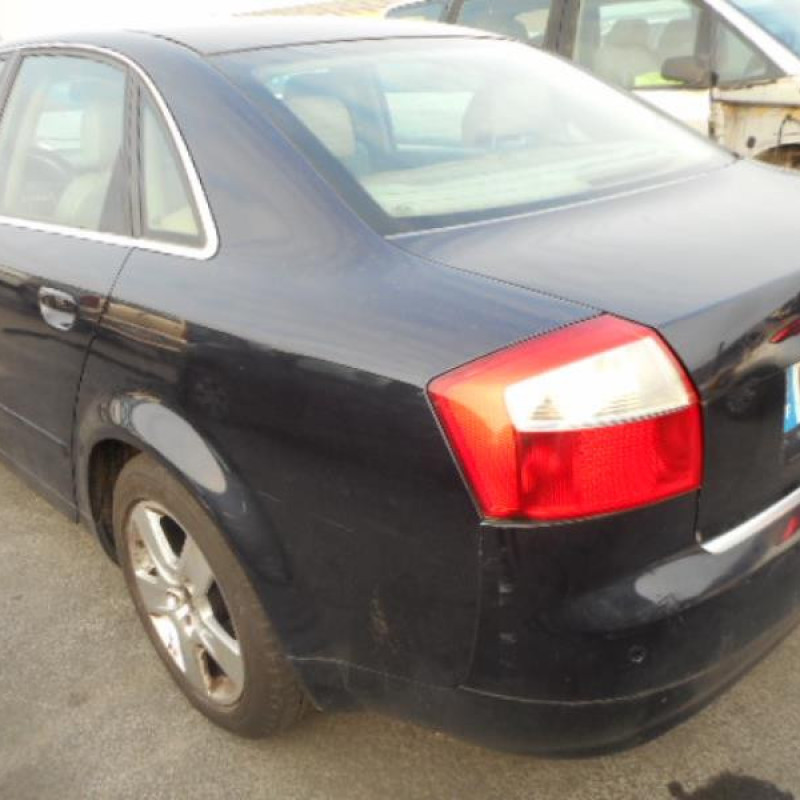 Trappe d'essence AUDI A4 2 Photo n°8