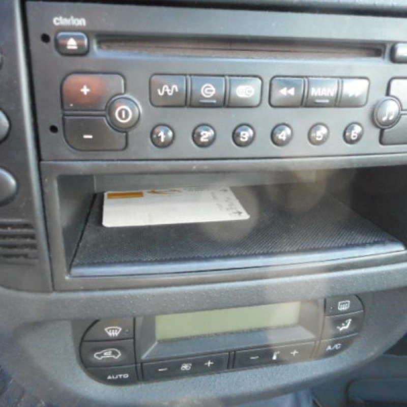 Leve vitre electrique arriere gauche CITROEN C3 1 Photo n°8