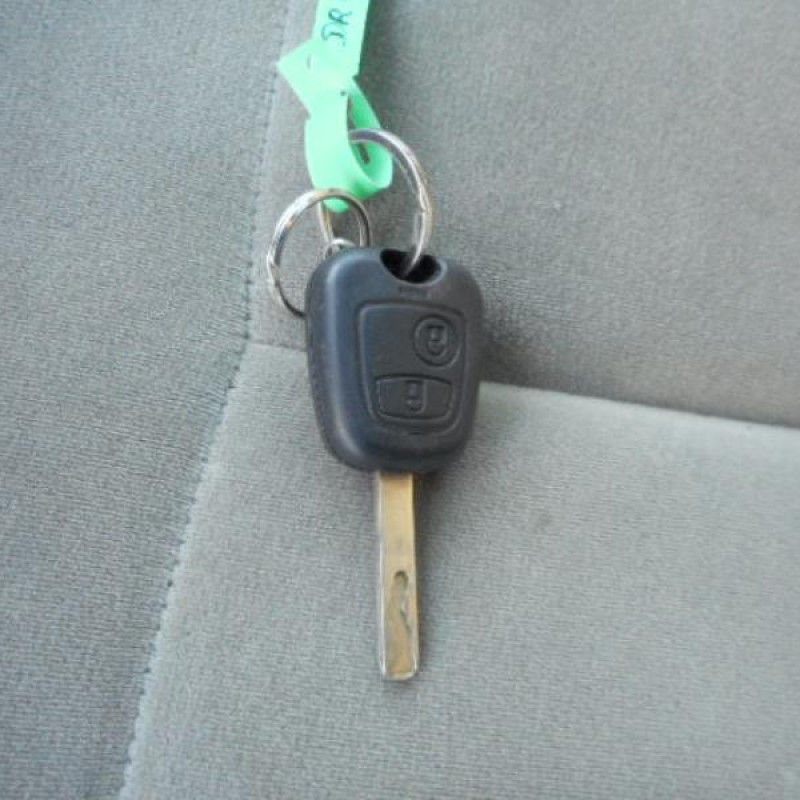 Leve vitre electrique arriere gauche CITROEN C3 1 Photo n°9