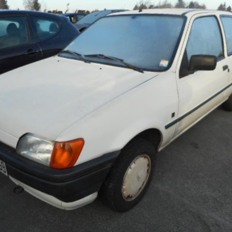 Optique avant secondaire gauche (feux)(clignotant) FORD FIESTA 3 Photo n°3