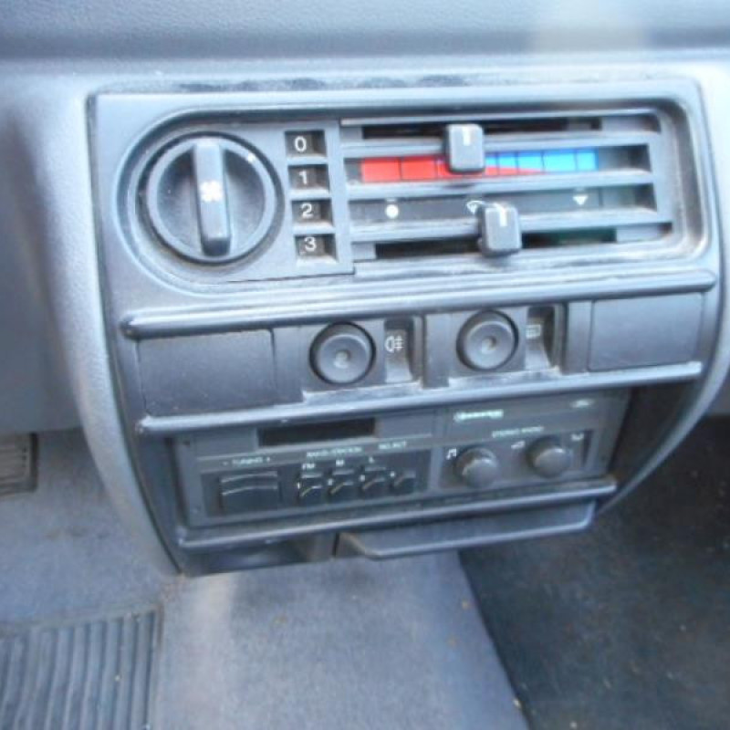 Optique avant secondaire gauche (feux)(clignotant) FORD FIESTA 3 Photo n°8