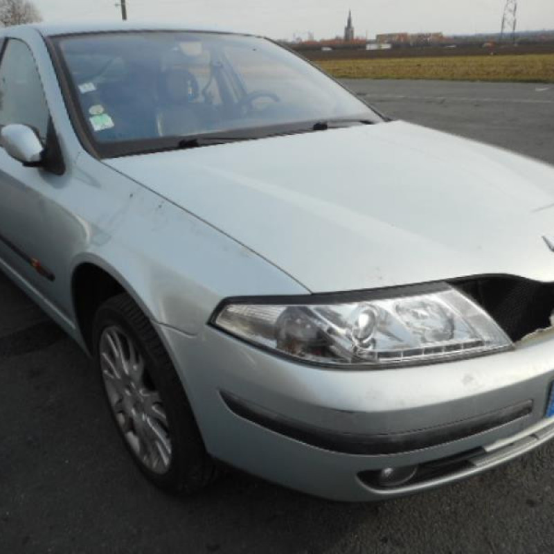 Demarreur RENAULT LAGUNA 2 Photo n°4