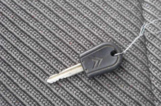 Optique avant principal gauche (feux)(phare) CITROEN ZX