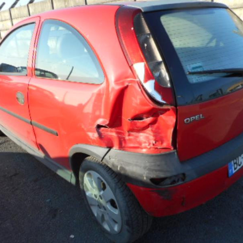 Bouton de warning OPEL CORSA C Photo n°7