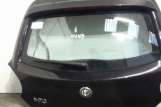 Malle/Hayon arriere ALFA ROMEO MITO Photo n°1
