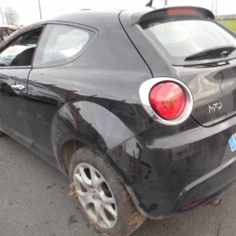 Malle/Hayon arriere ALFA ROMEO MITO Photo n°5