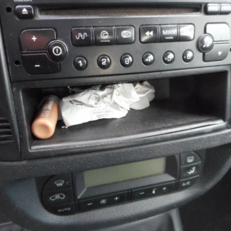 Commande retroviseurs CITROEN C2 Photo n°9