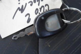 Poignee interieur avant gauche RENAULT CLIO 2