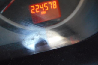 Poignee interieur avant gauche RENAULT CLIO 2