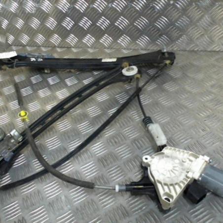Leve vitre electrique avant droit MERCEDES CLASSE E 207 Photo n°1