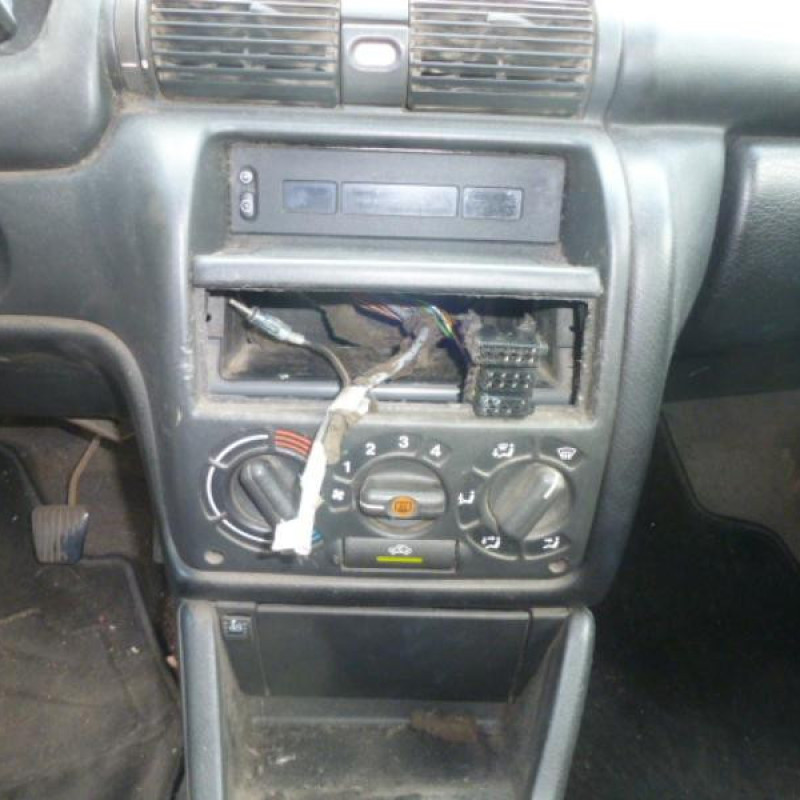 Bras essuie glace arriere OPEL ASTRA F Photo n°5