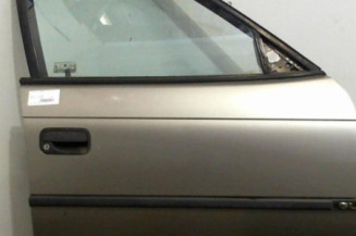 Porte avant droit OPEL ASTRA F Photo n°1