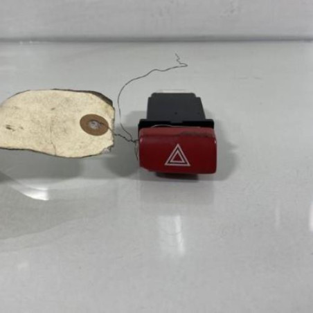 Bouton de warning KIA RIO 2 Photo n°1