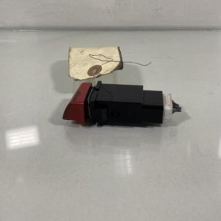 Bouton de warning KIA RIO 2