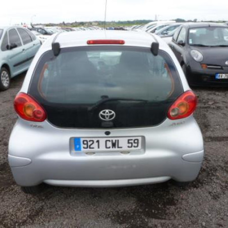 Custode arriere gauche TOYOTA AYGO 1
