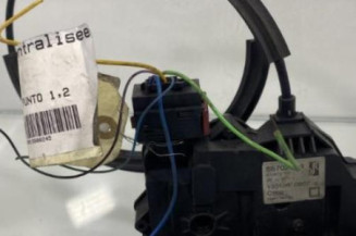 Serrure avant droit FIAT GRANDE PUNTO