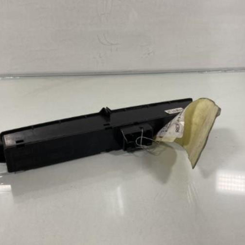 Bouton de warning FIAT GRANDE PUNTO Photo n°3
