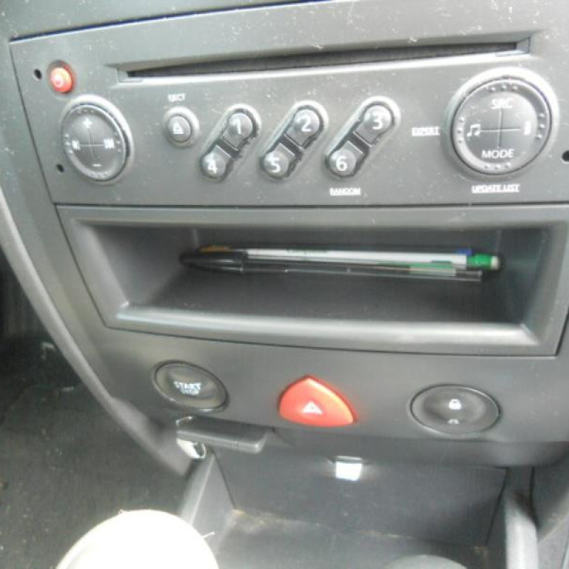 Bouton de warning RENAULT MEGANE 2 Photo n°11