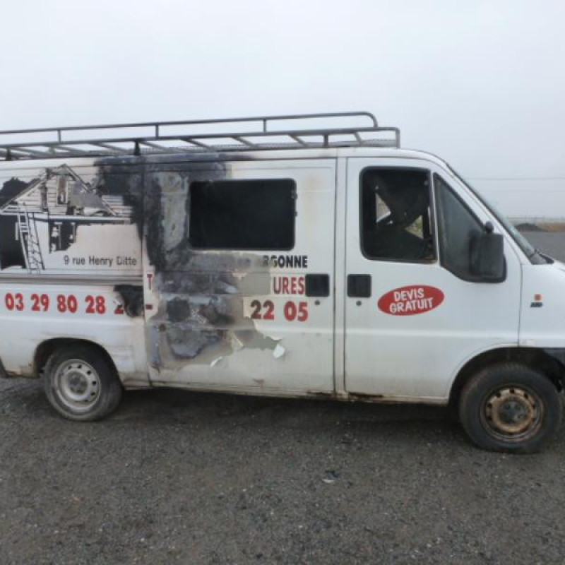 Optique avant secondaire gauche (feux)(clignotant) FIAT DUCATO 2 Photo n°4