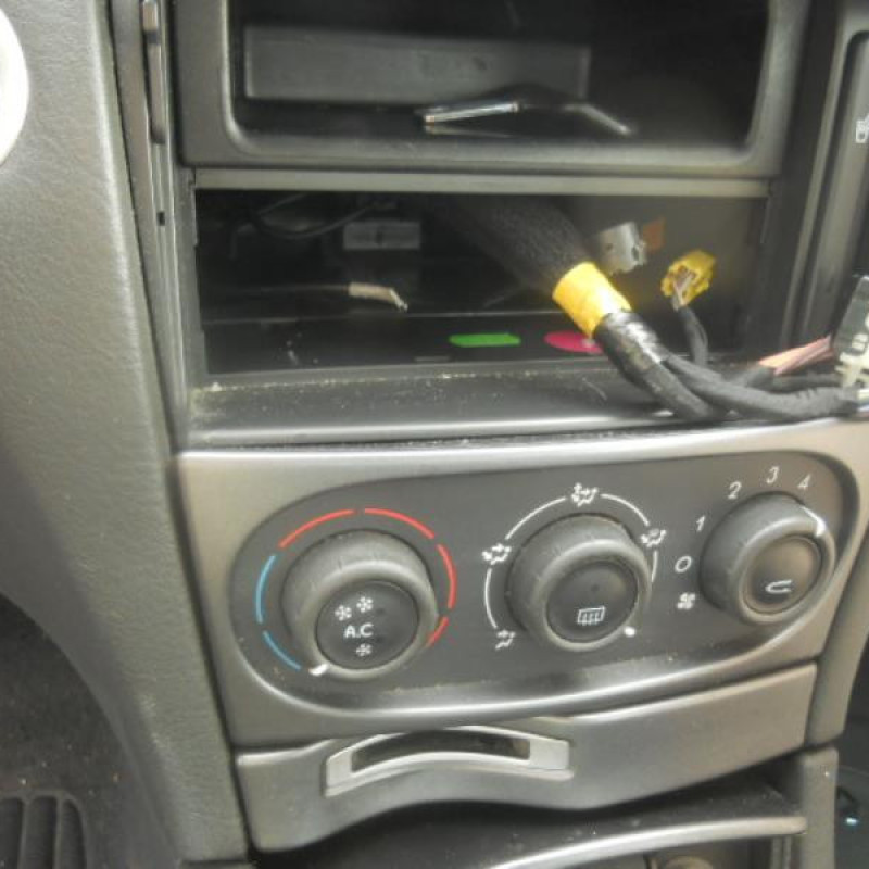 Retroviseur gauche RENAULT LAGUNA 2 Photo n°9