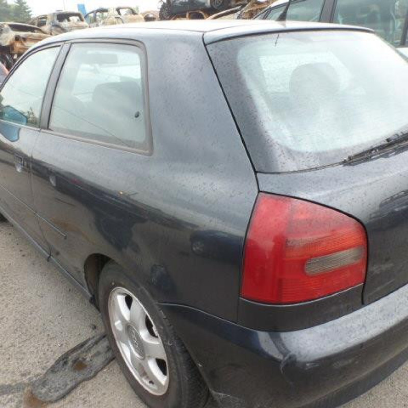 Retroviseur droit AUDI A3 1 Photo n°7