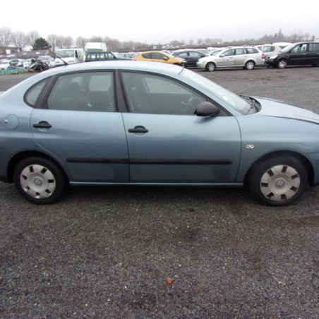 Bras essuie glace avant gauche SEAT CORDOBA 2